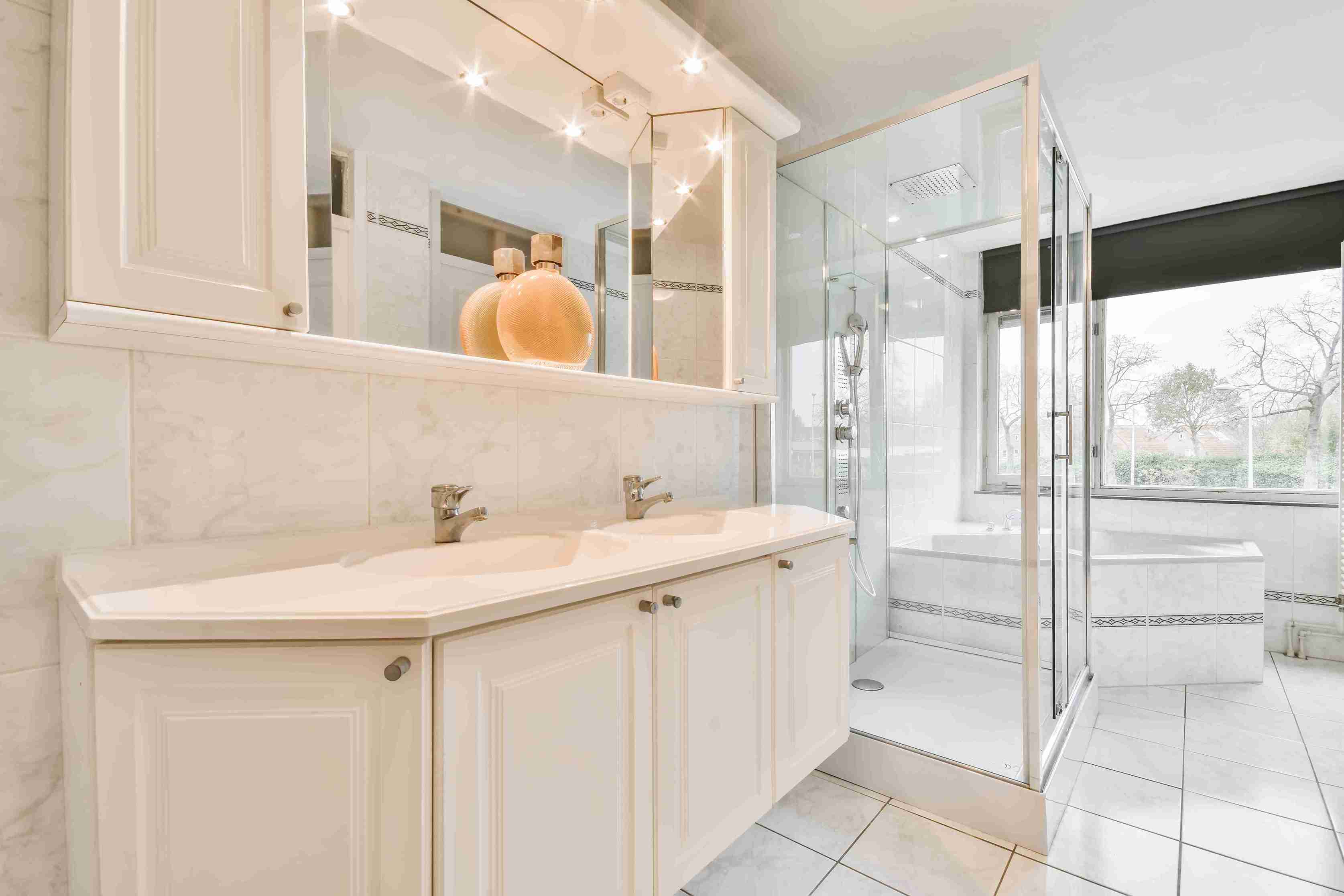 bathroom remodeling